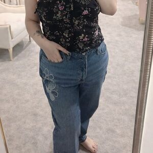 Floral Embroidered Jeans